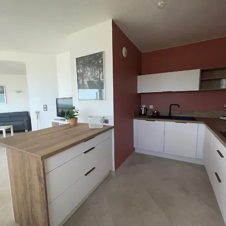 Carnon - T4 1ére Ligne Apartamento *